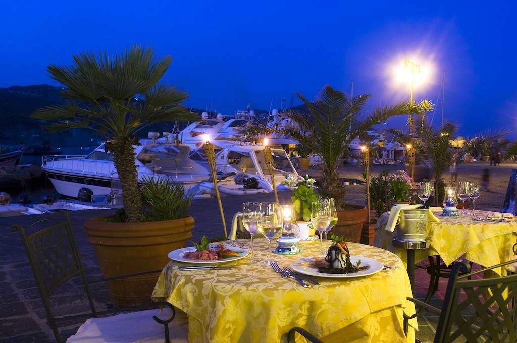 Hotel Conte - S. Angelo Bay Serrara Fontana Exterior foto