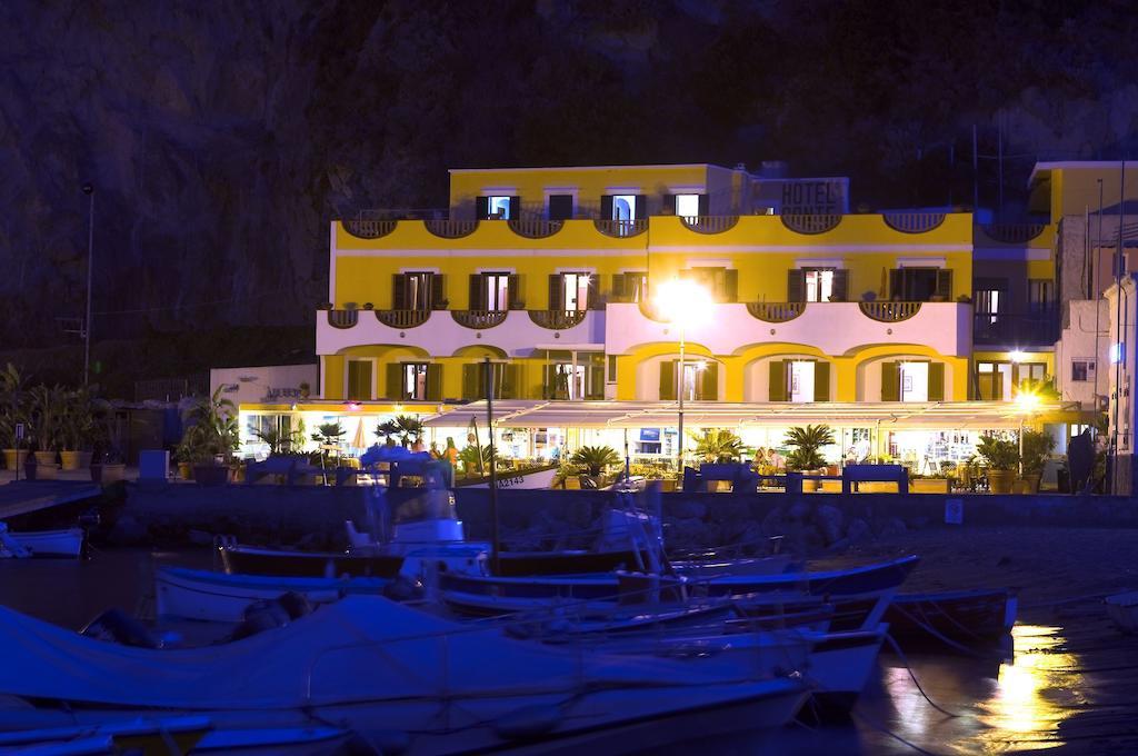 Hotel Conte - S. Angelo Bay Serrara Fontana Exterior foto